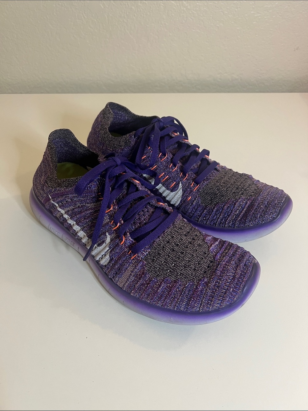 Nike Women’s Purple Knit Running Shoes with White Swoosh